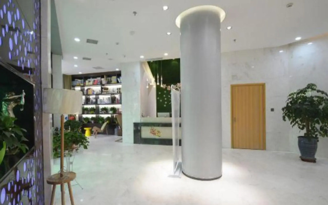 Guoling No.19 Hotel (Zhengzhou Erqi Square Railway Station)