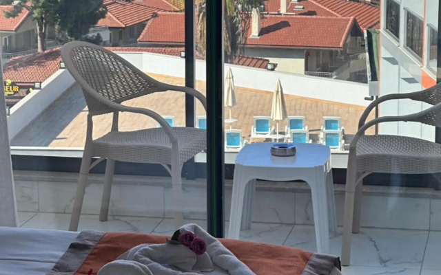 Side Golden Rock Hotel 16+ Adults Only