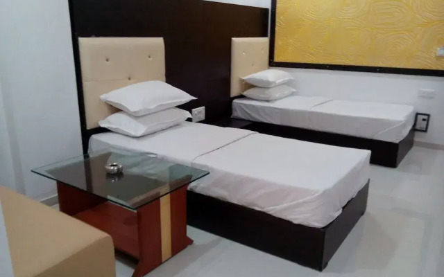 Krishna Park Inn