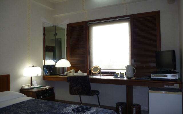 Shiisar Inn Naha
