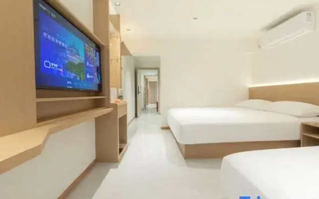 Zhenjiangge Homestay