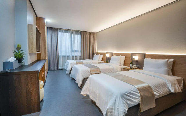 Embledon Hotel