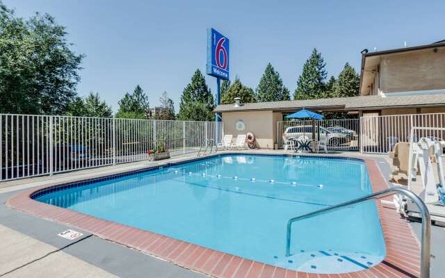 Motel 6 Spokane, WA - West