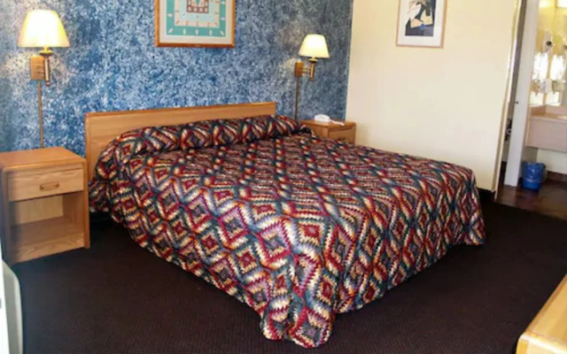 River Inn Motel