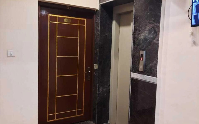 Hotel Crescent Shine