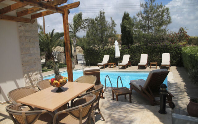 Eve Pissouri Villas