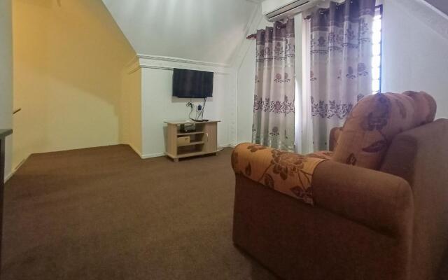 OYO 90247 Homestay Canada Hill