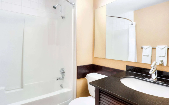 Travelodge by Wyndham Miramichi New Brunswick