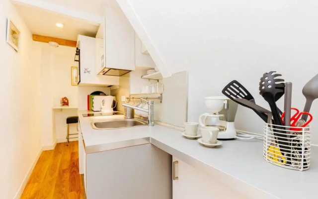 Rent4rest Bairro Alto Charming 1 Bedroom Apartment