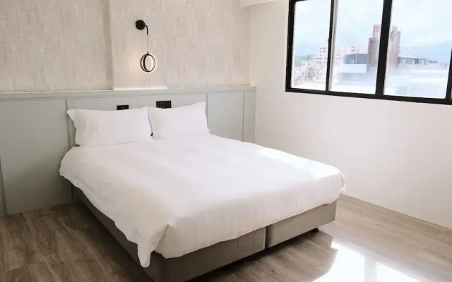 Yoai Mountain Roam Hotel