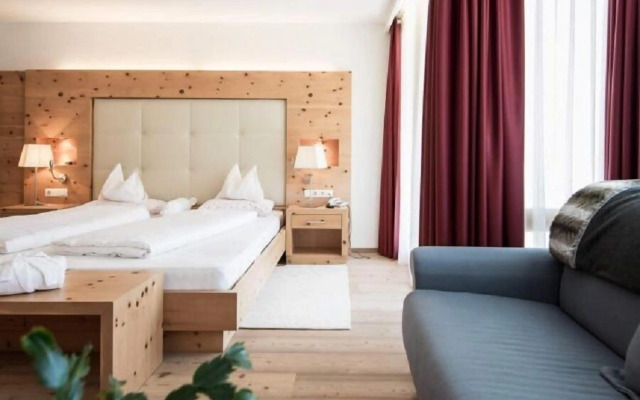 Alpine Hotel Ciasa Lara