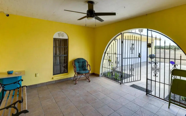 Screened Porch: Remote Harlingen House!