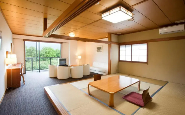 Shiki Resort Gora Saika