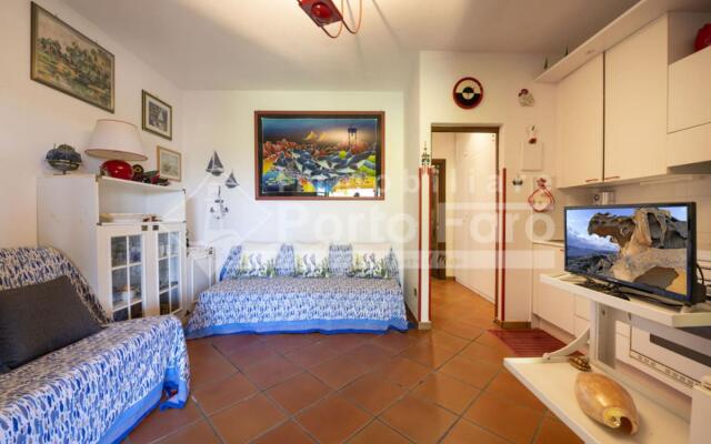 Apartment 10D - two-room apartment with sea view patio and garden.-10D PORTO MANNU