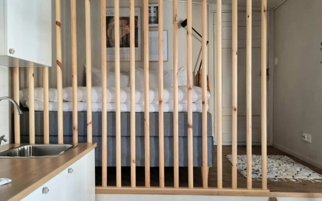 Hurmaava ullakkoasunto Vanhan Rauman laidalla