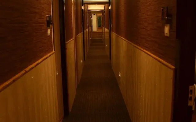 Hotel Aura