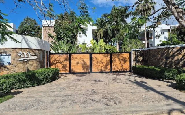 Large 3-bedroom Apartment