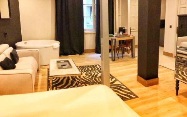 Suite 1907 Oviedo