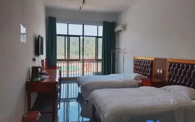 Hekou Port Homestay