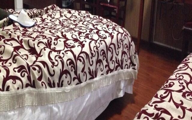 Wuhan Guanhu Platinum Hotel