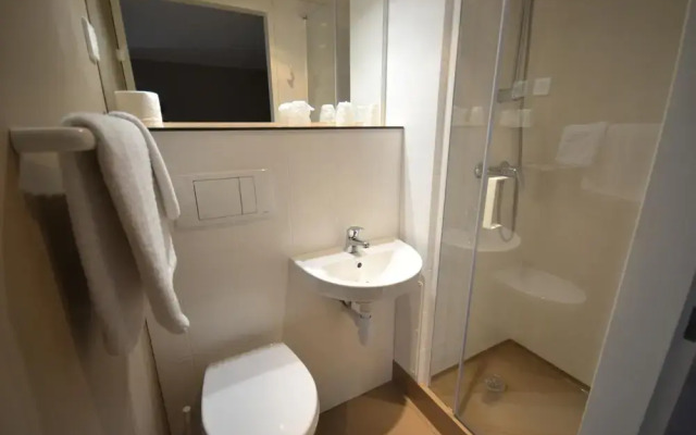 Fasthotel Tours Sud