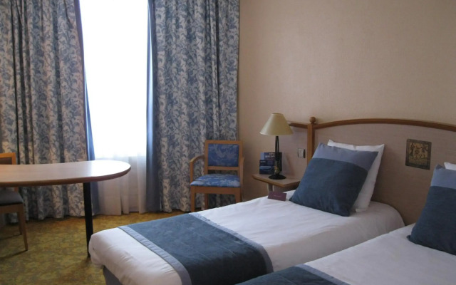 Mercure Nevers Pont de Loire