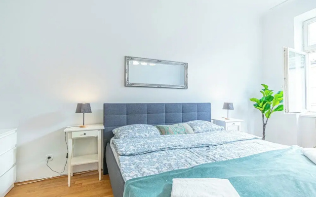 Stylish 1BR Apartment In Vienna Center