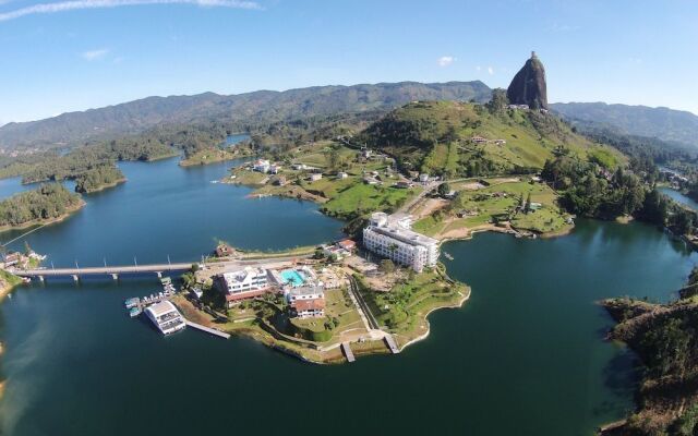 Hotel Los Recuerdos