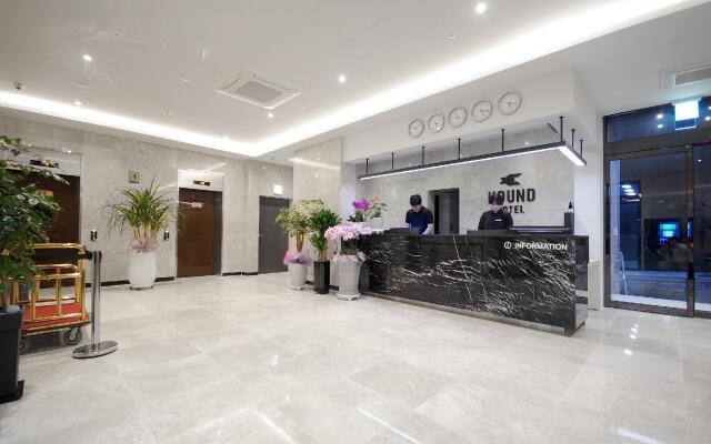 Hound Hotel Gijang