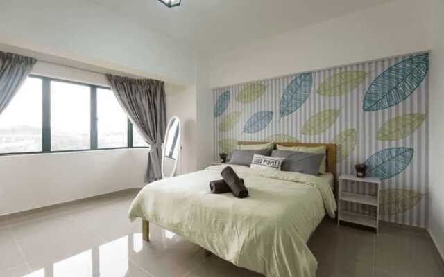 Desa Kiara Cozy Condo by SYNC