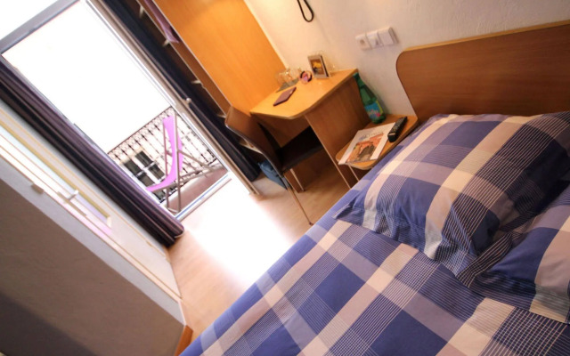 Avaton Hotel