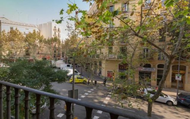 Aparteasy - Sant Antoni Market