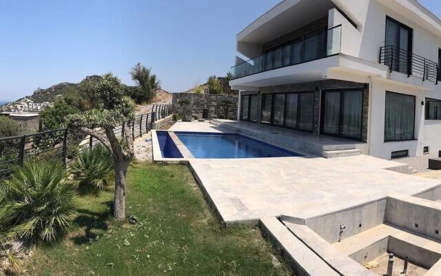 Şi̇ri̇nköy Pri̇vate Villa (Close To Kite Beach)