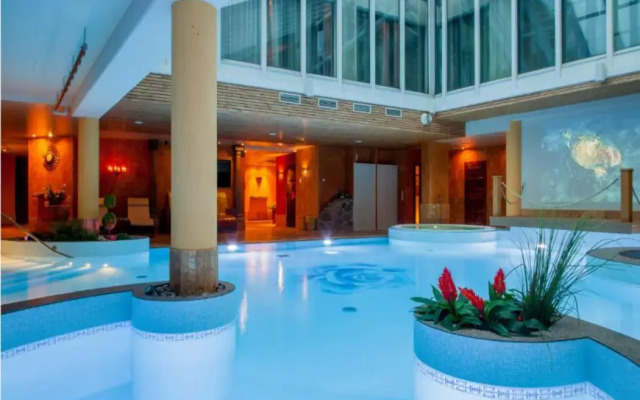 Grand Rose SPA Hotel