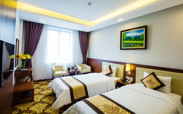 Grand Hotel
