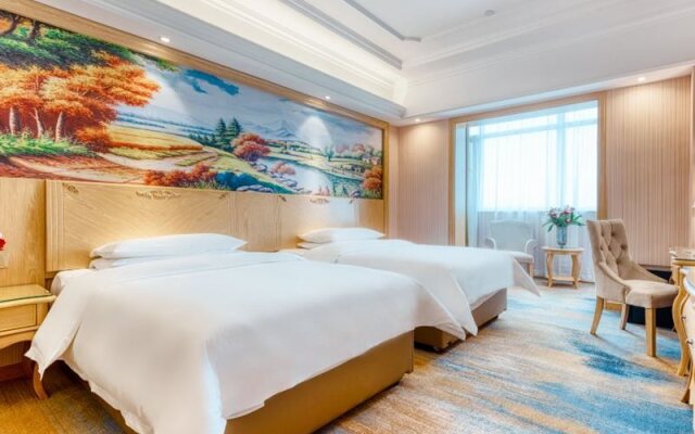 Vienna International Hotel (Tianjin Ling'ao)