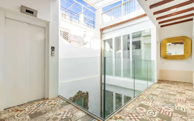 Harinas Central Apartments by Valcambre