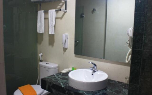 Hans Inn Batam