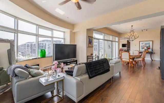 Sleeps6-apartment-parking-balcony-patio