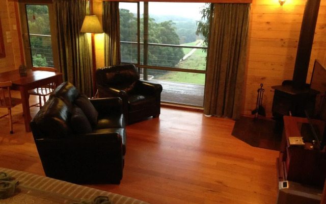 Southern Anchorage Retreat