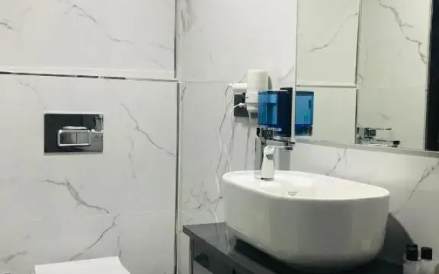 Dar ul Eman Hotel