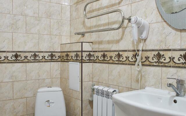 Апартаменты в центре Севастополя на Сенявина 5