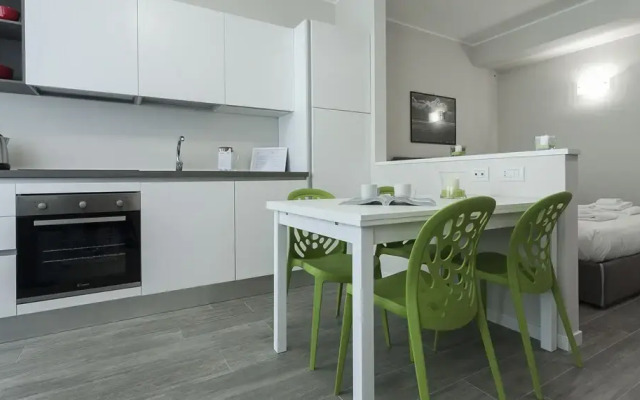 Italianway   - Cadorna 10 - B