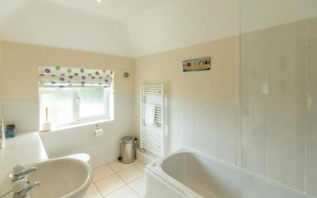 18 Pilgrim s Way