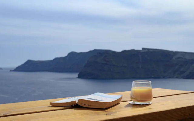 Nano Oia Villas