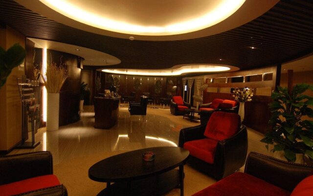 Kunming Long Way Hotel
