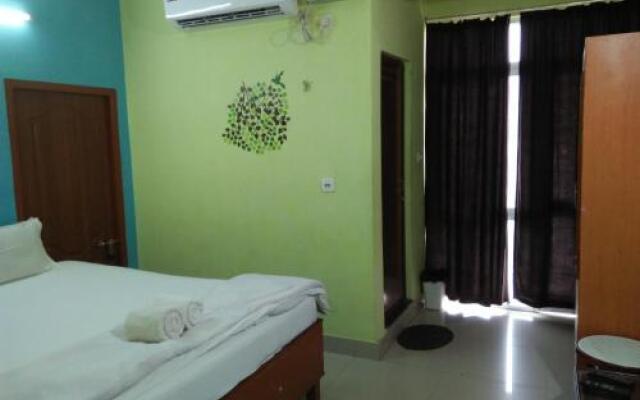 Hotel Sands Bay