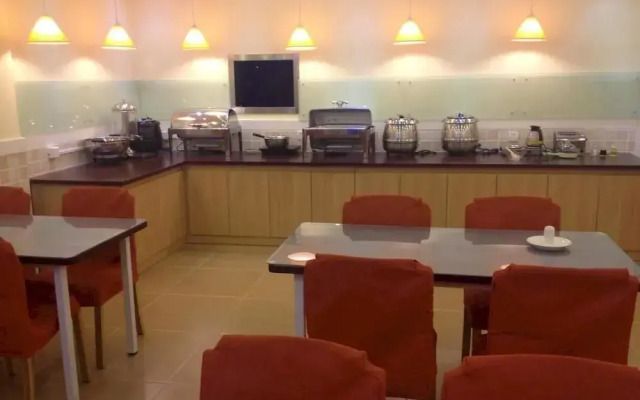 Home Inn Hohhot Wanda Plaza