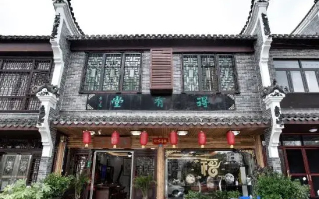 Satisfication Resort