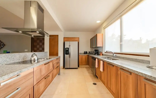 Celeste 603